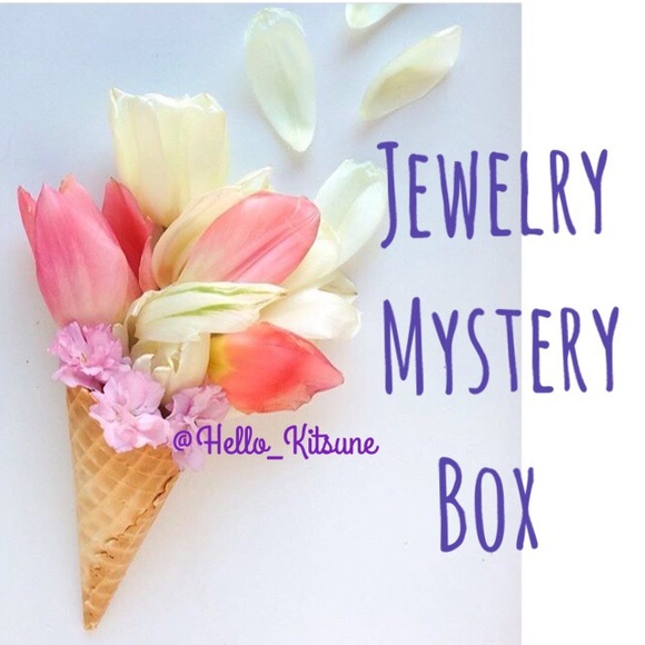 Jewelry New Mystery Boho Jewelry Box 4 Pieces Poshmark